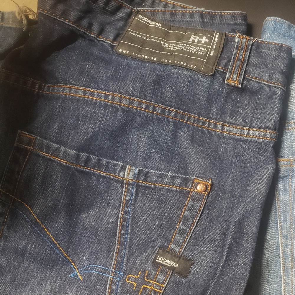 Rocawear Men's Dark Blue Jeans